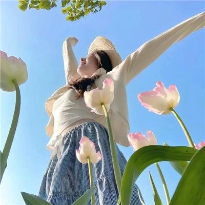 花开有晴天 封面