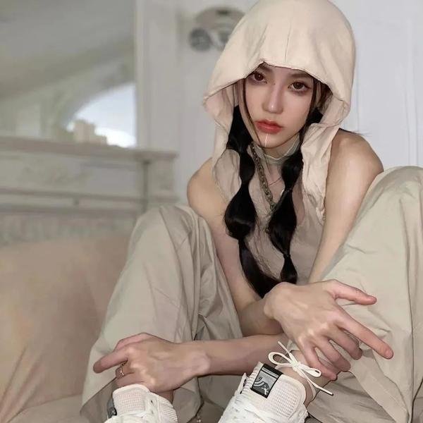 美狄亚 封面